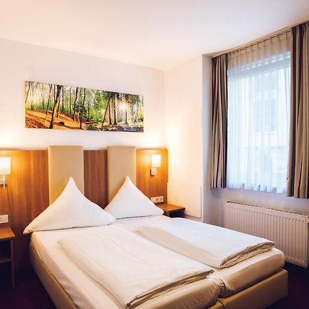 Hotel Domblick Garni Кьолн Екстериор снимка