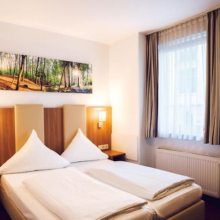Hotel Domblick Garni Кьолн Екстериор снимка