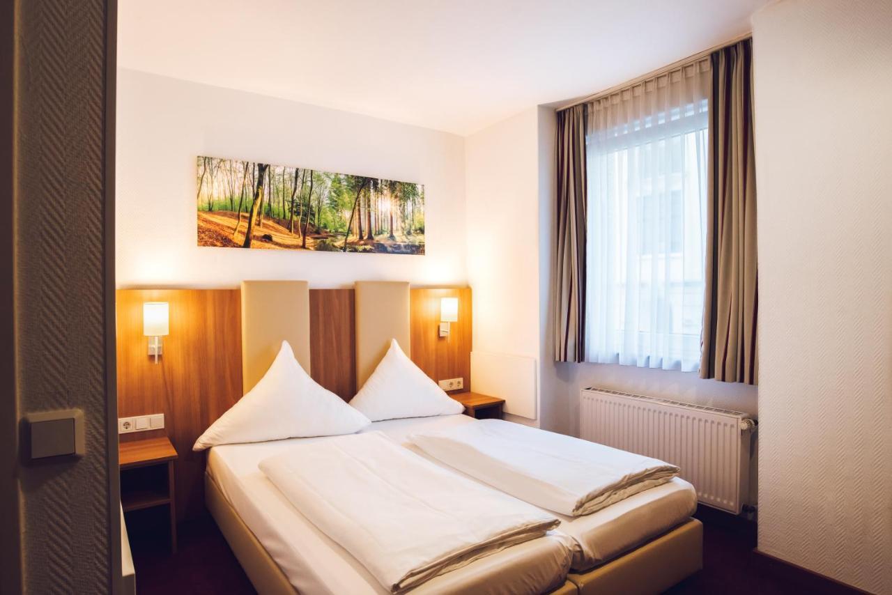 Hotel Domblick Garni Кьолн Екстериор снимка